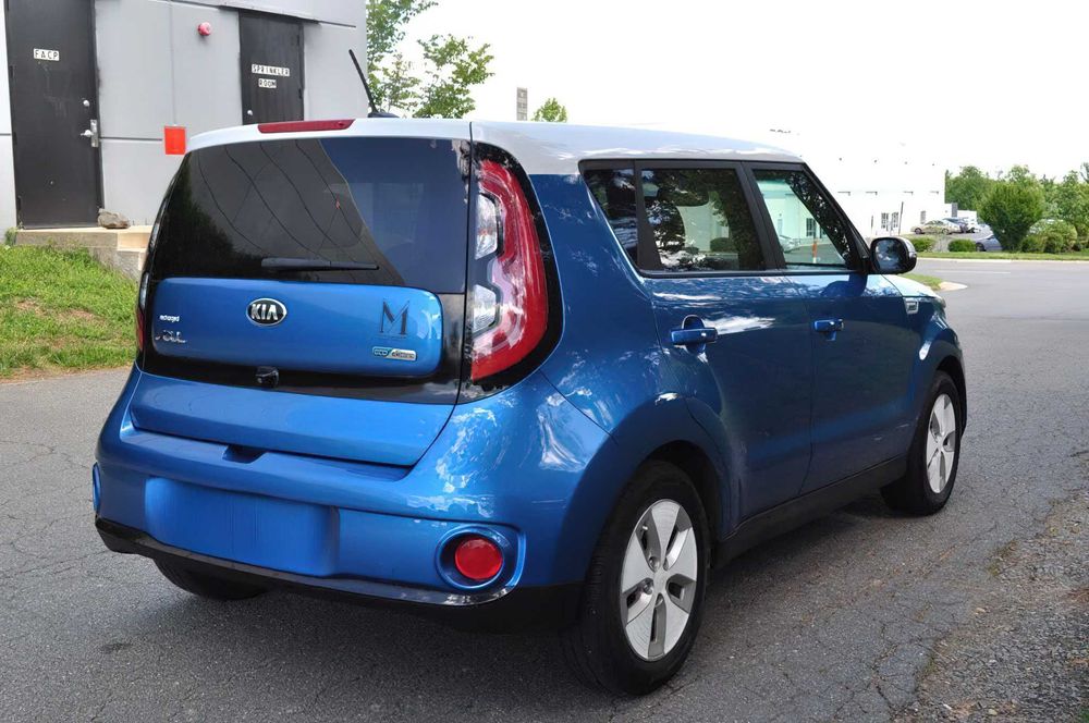 Kia Soul EV+      2015