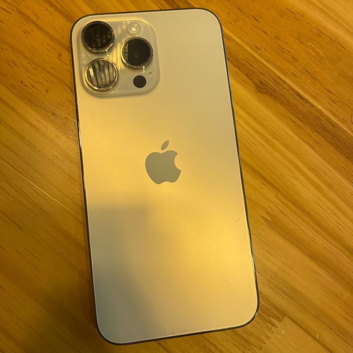 iphone14 pro max dourado