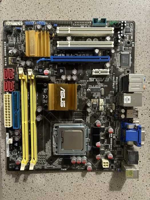 Материнская плата: ASUS P5QPL-VM EPU Сокет: LGA775 Intel Pentium E5300