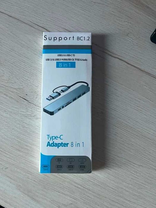 8-portowy hub usb/usb-C