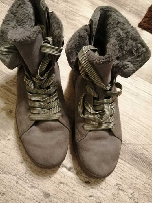 Ciepłei piękne  buty the North face roz. 36