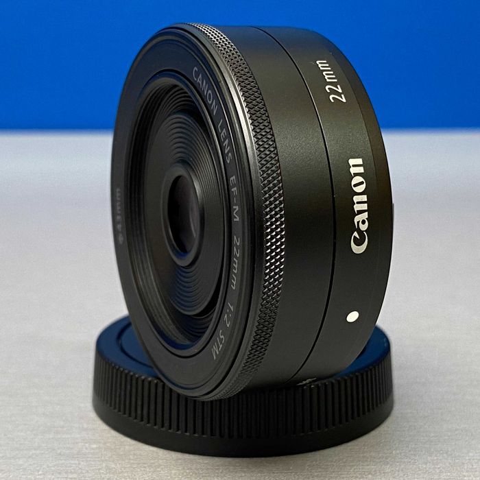 Canon EF-M 22mm f/2 STM