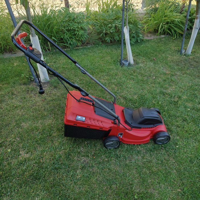 Kosiarka elektryczna Einhell GC-EM 1232  1200 Watt