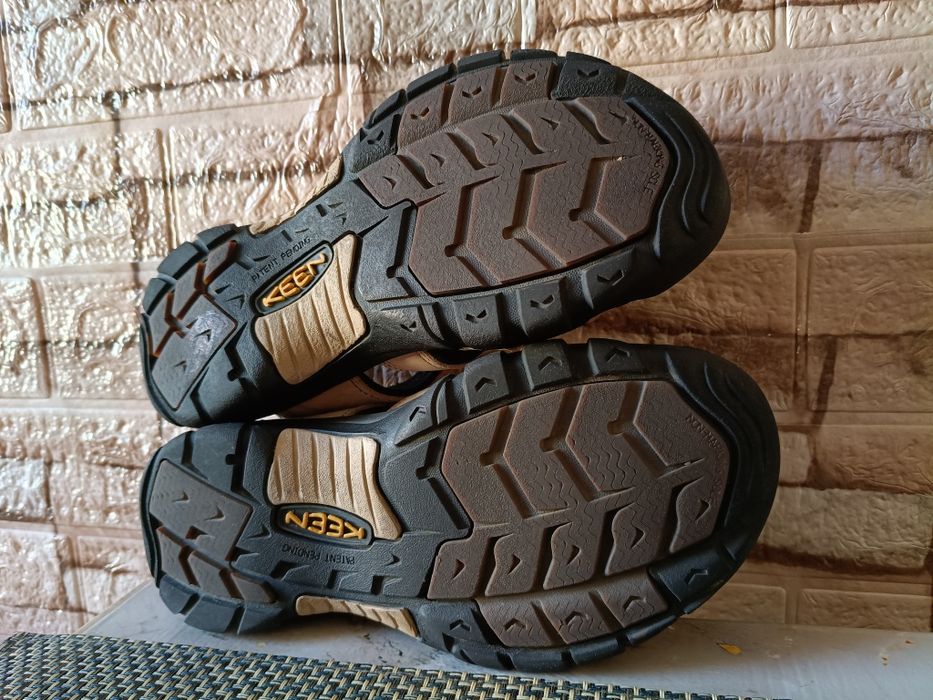 Keen sandały trekkingowe 39