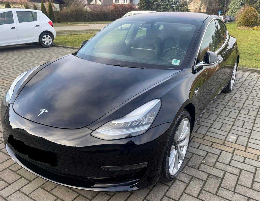 Tesla 2019р Long Range Dual Motor