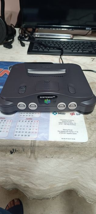 Nintendo 64 NTSCJ com jogo