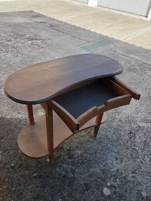 Par de cómodas de feijão em castanho