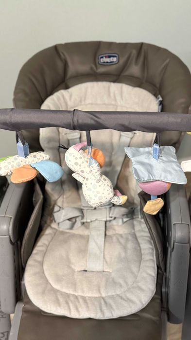 Стільчик для годування Chicco Polly Magic 3в1, беж-сірий, 0-3 роки