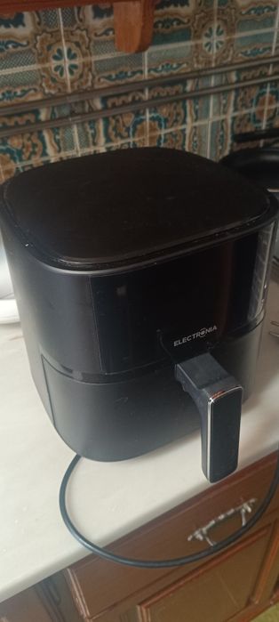 Fritadeira Eletrônica Crispy 4L