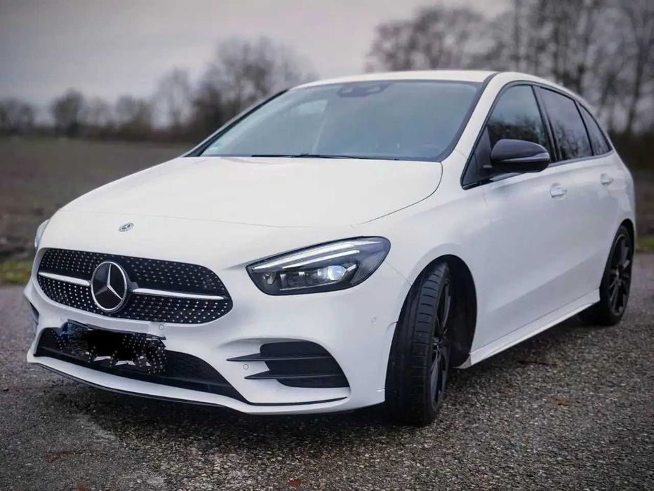 Бампер Mercedes Benz W247  б/у автозапчастини Разборка