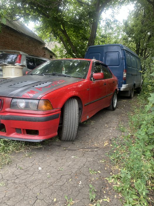 Продам или обменяю!!!BMW E36 1.8i