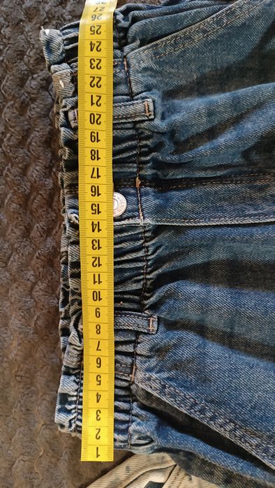 Джинси на резинці для дівчинки 128 см h&m, ціна за одні