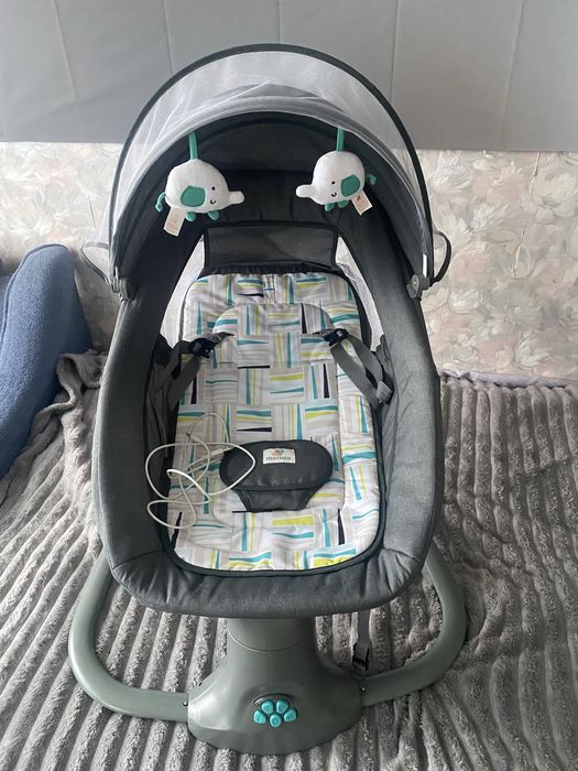 Заколисуючий центр