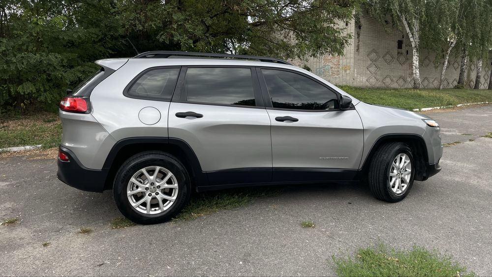 Jeep cherokee kl 2015
