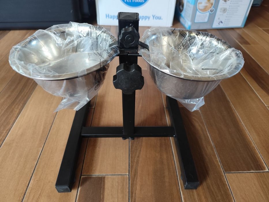 Miski dla psa AniOne 2 x 0,7 L + stojak