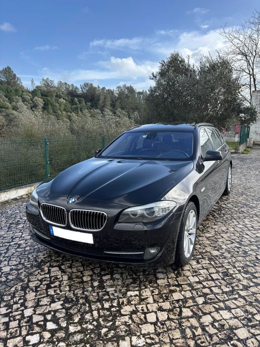 BMW f11 520d Luxury Line – FULL EXTRAS