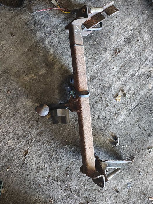 Opel Zafira B  hak holowniczy kompletny