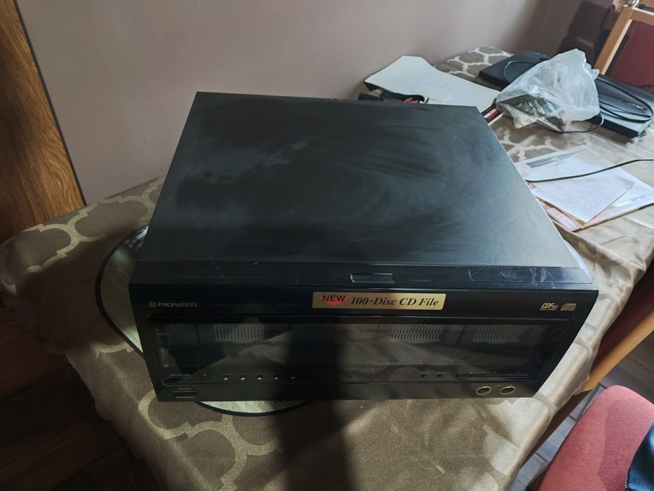 Zmieniarka Pioneer PD-F100E