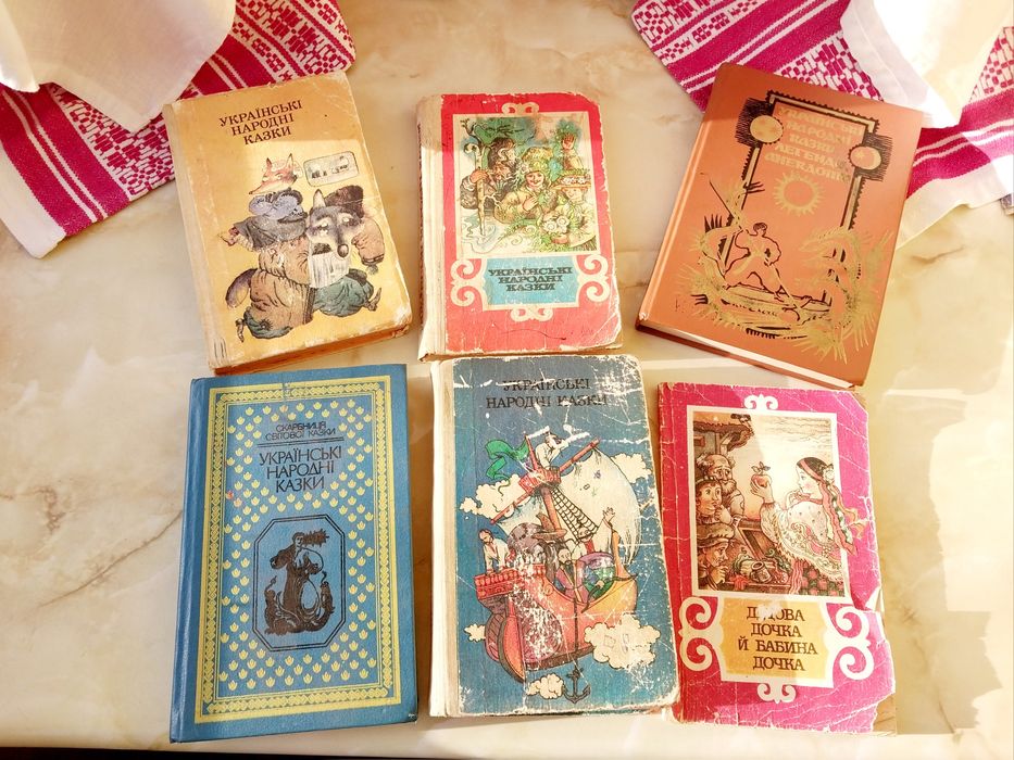 Подарунковий набір дитячих книжок українською мовою яскраві