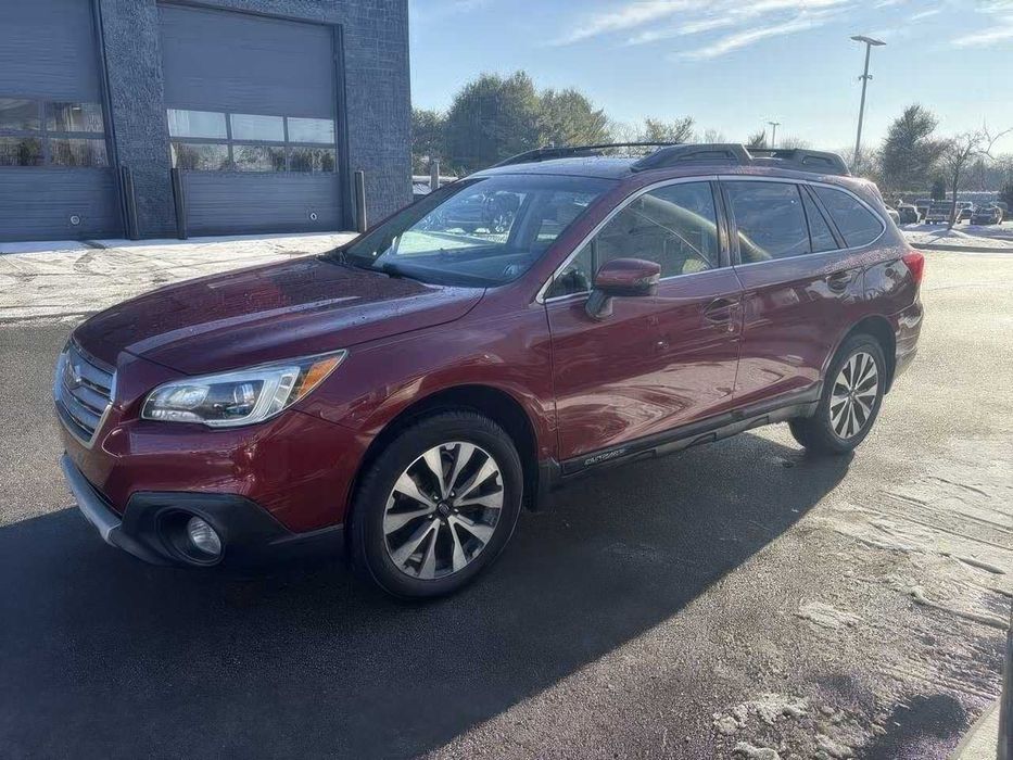 Subaru Outback Limited      2017