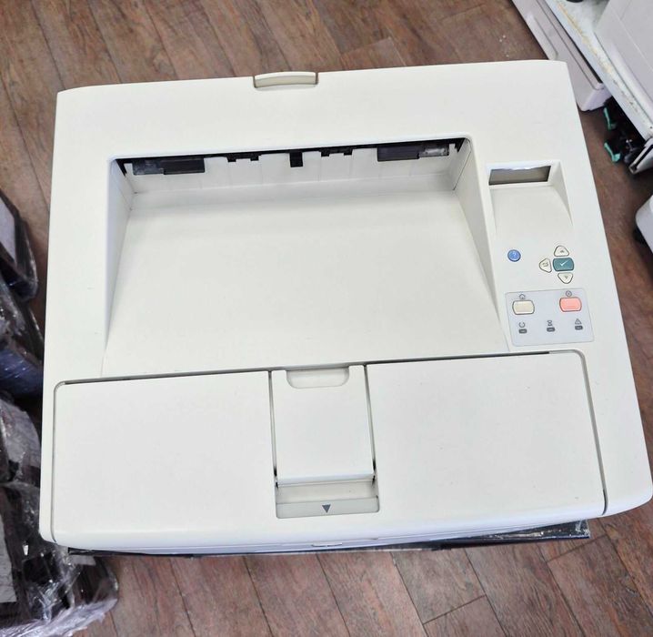 HP LaserJet 5200dtn Лазерний мережевий принтер А3 А4 Lan Двобіч. друк