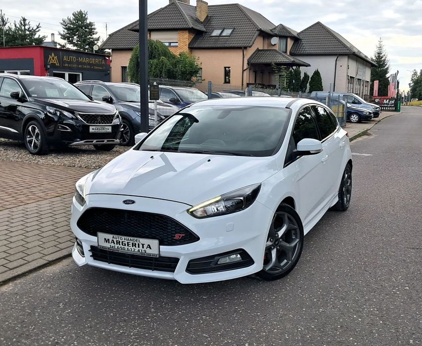 Ford Focus 2.0TDCI*185KM*ST*Navi*Led*BiXenon*Tempomat*KlimaTronik*Alu*Recaro*