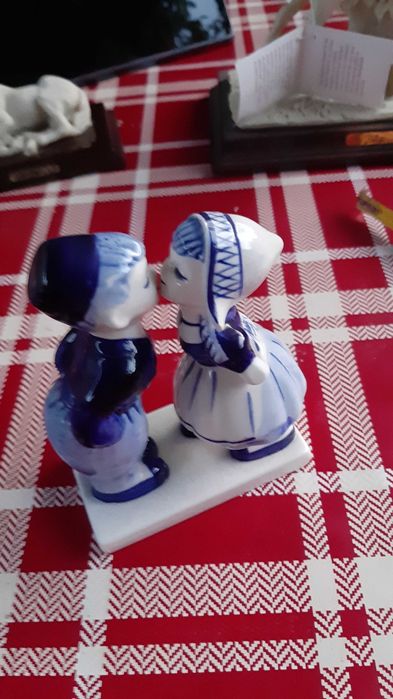 Фарфорова статуетка Delft