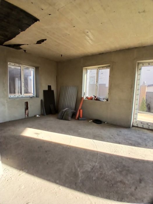 Продається 2поверховий будинок в Годилові