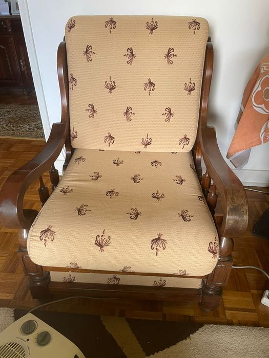 Conjunto de Sofás Vintage usado em bom estado