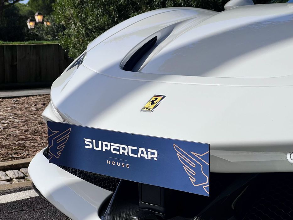 Ferrari SF90 Spider