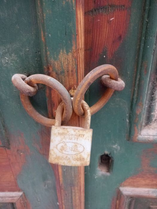 Ślusarz Zamki Montaż Wymiana Serwis Drzwi