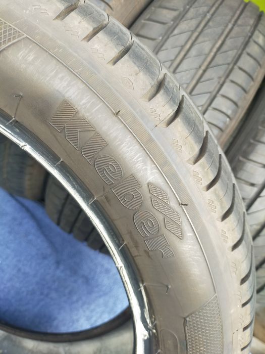 205/55R17 Kleber