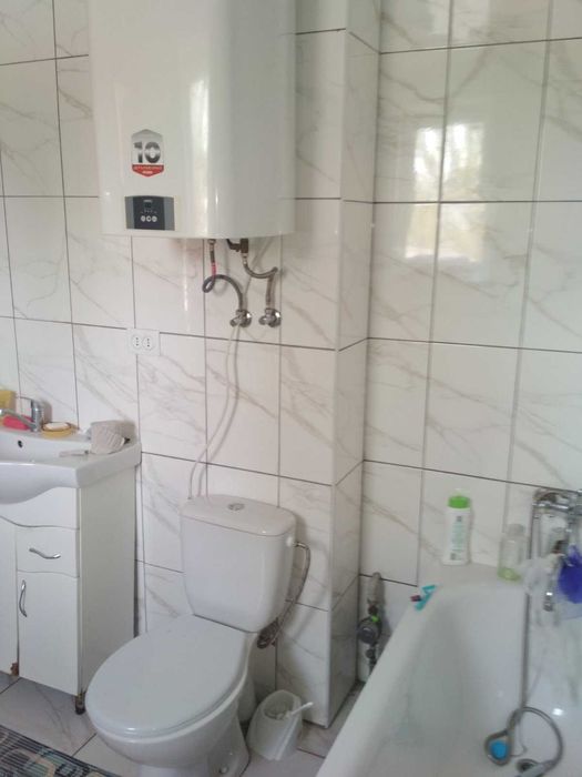 3-кімн. кв-ра з авт/опал.+ гараж в центрі с. Благодатне (п3)