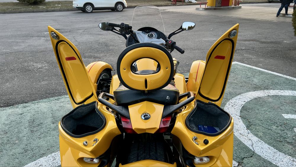 Продам ОБМІНЯЮ BRP Spyder 1000