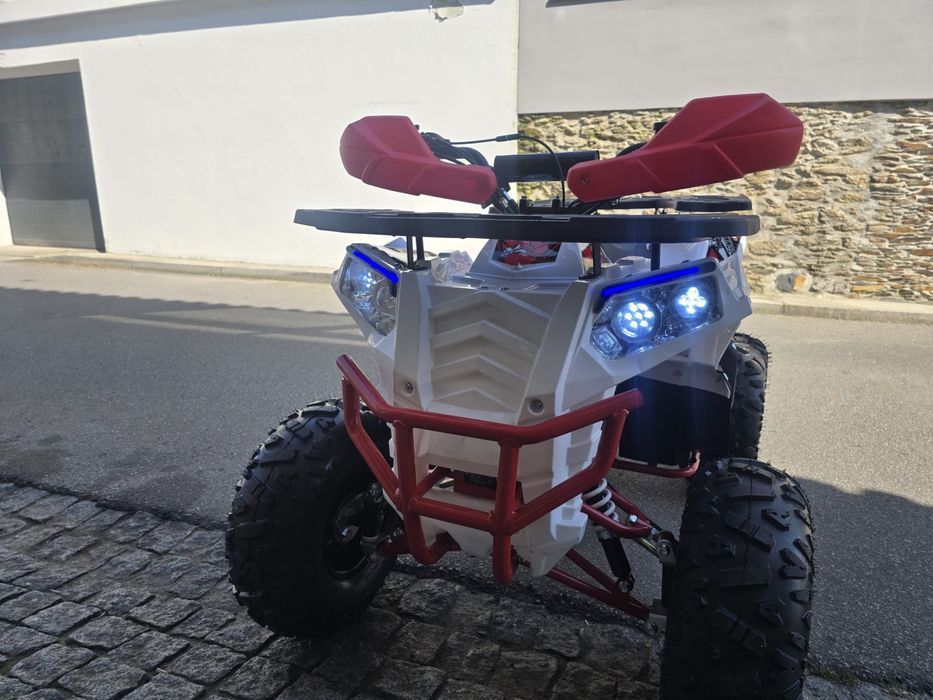 Moto 4 125cc 4 mudancas semiautomatica novas