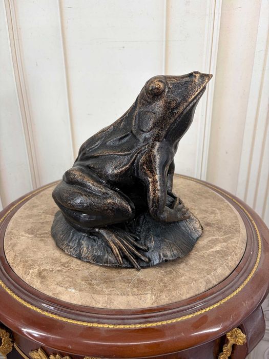 Żeliwna Żaba Na Liściu - Żabka Ropucha - Figura Rzeźba Żeliwo - Dekoracja