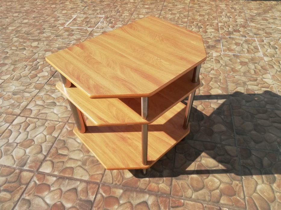 Mesa Boa para Pequeno Bar