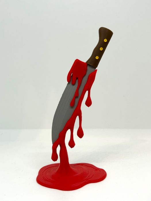 Левітуючий ніж” 3D друк (підставка з ефектом крові)