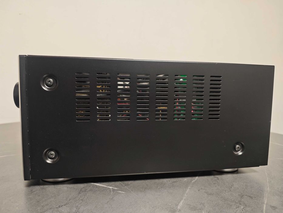 AV-Ресивер Marantz SR 606