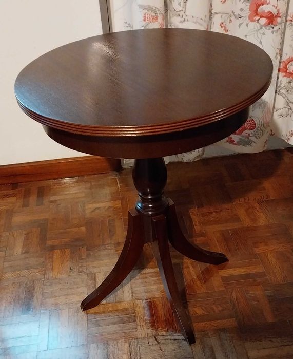 Mesa de apoio redonda - estilo vintage