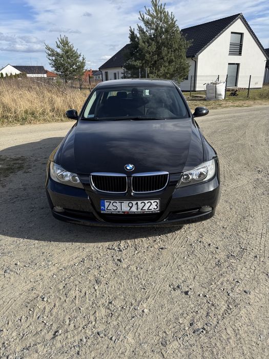 BMW 320i  2007 Rok