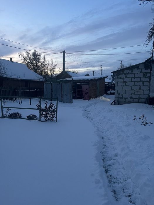 Продам будинок                              .