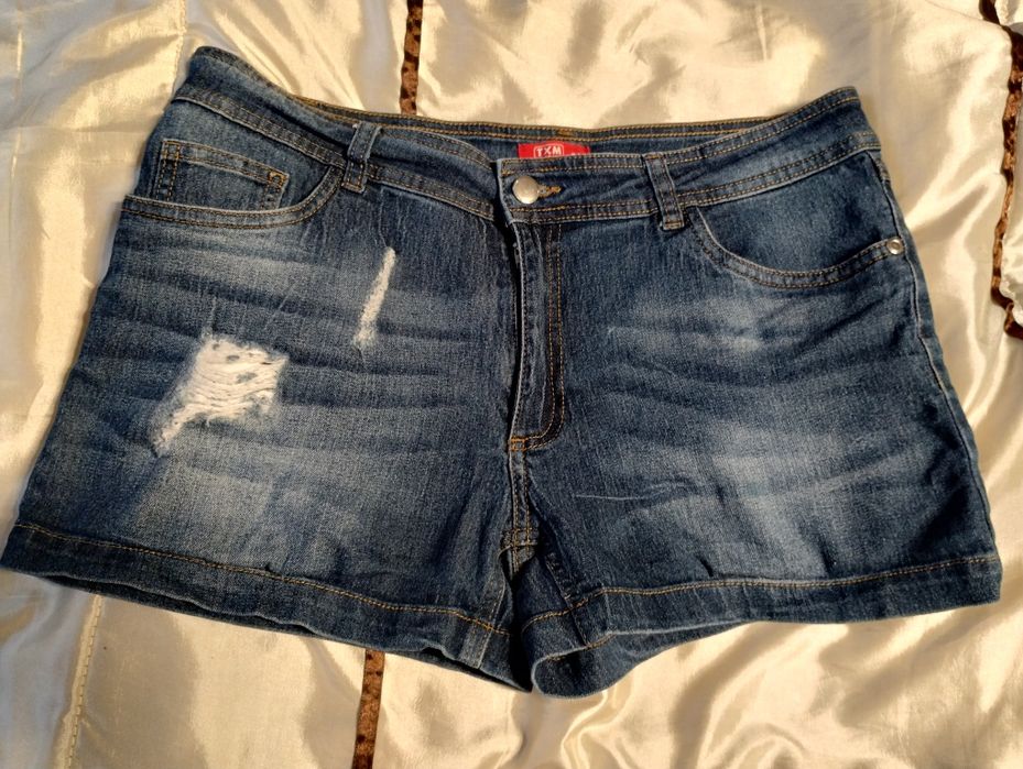 Spodenki dżinsowe r.40