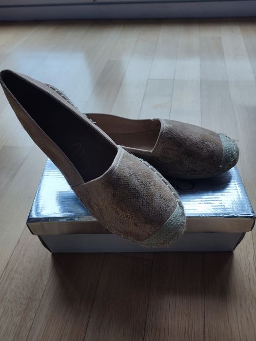 Złote espadryle roz. 37