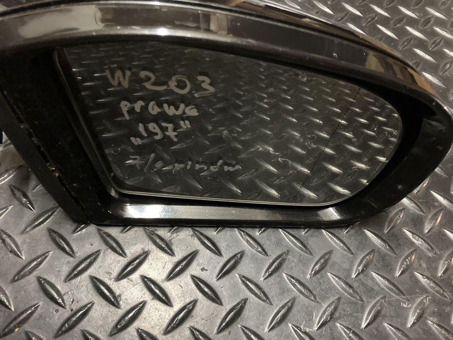 Mercedes-Benz C200 W203 - lusterko elektryczne prawe