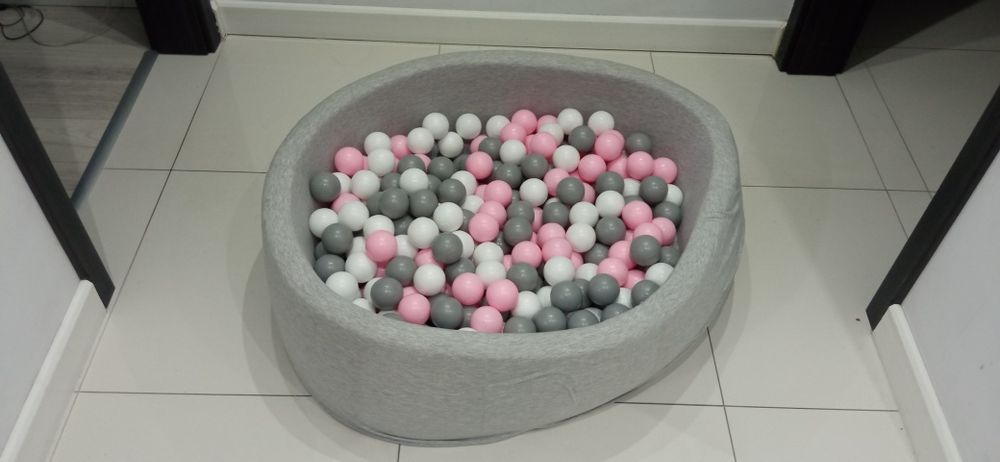 Suchy basen z piłeczkami  90x30