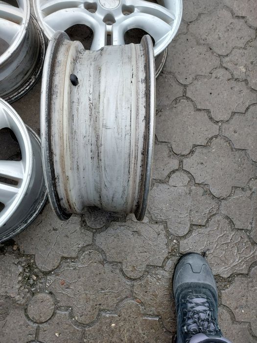 Диски кіа р16 легко сплавні