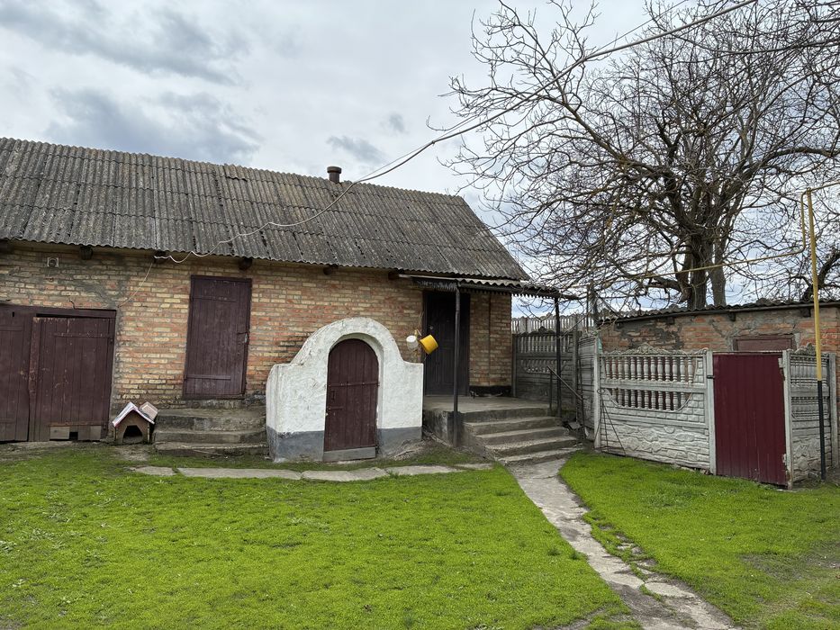 Продаю будинок у с.Вʼязівок Черкаська обл