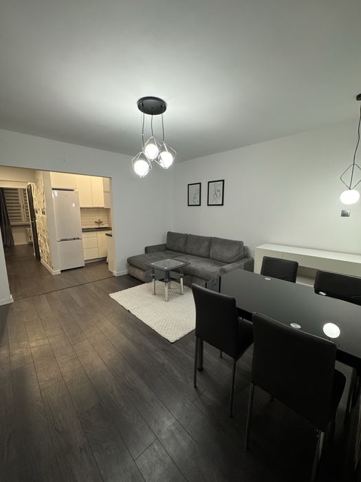 Rezerwacja - Sprzedam 2 pokojowe mieszkanie, na parterze z balkonem.