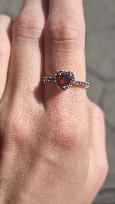 Оригинал кольцо Pandora Timeless серебро 925 проба красное сердце